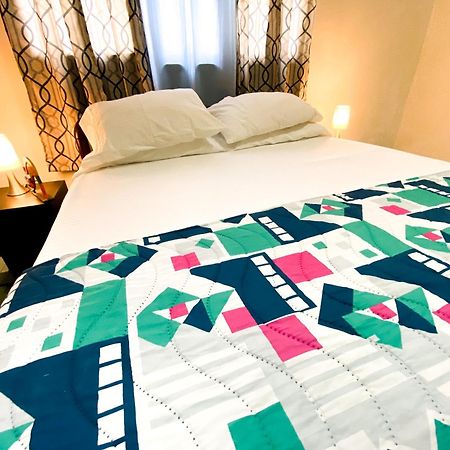 Bed and Breakfast Mansion Bahia Manga Cartagena Esterno foto