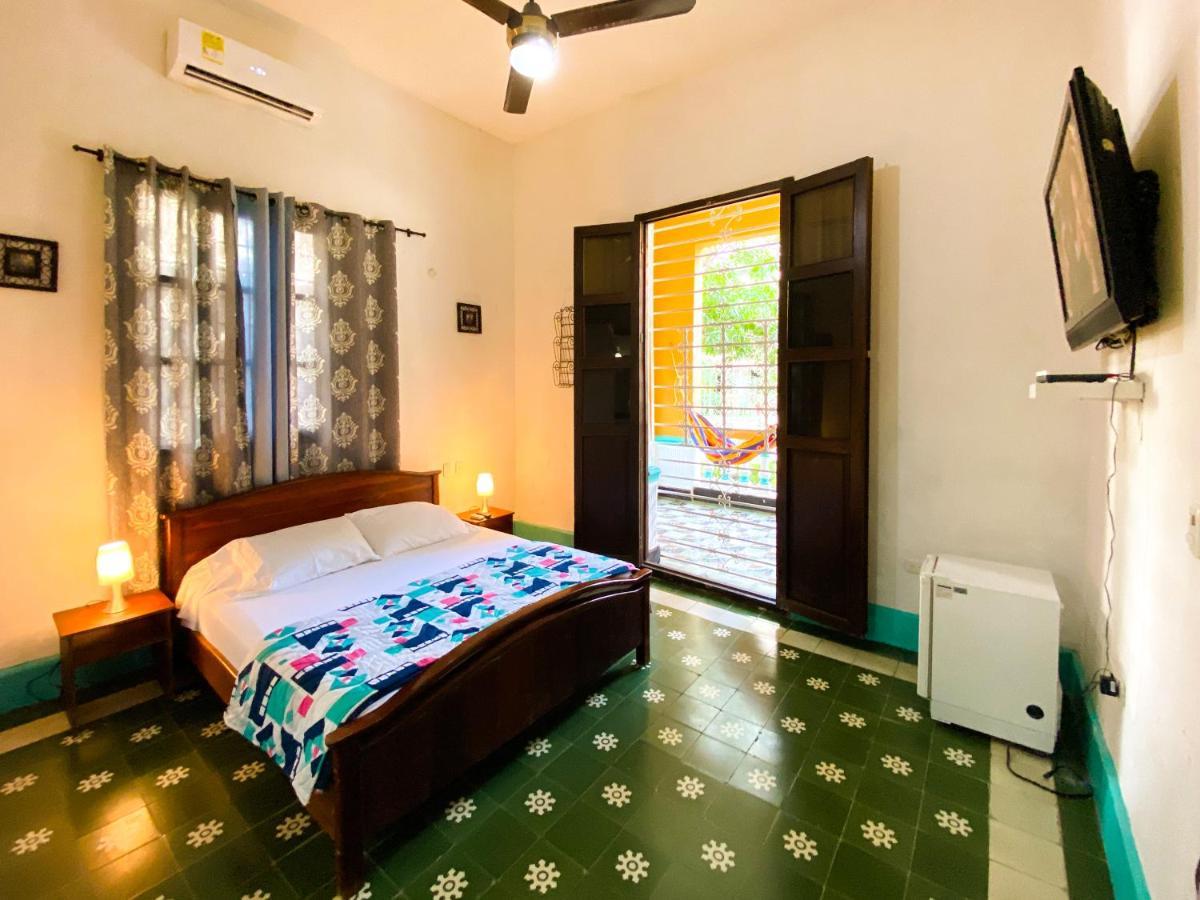 Bed and Breakfast Mansion Bahia Manga Cartagena Esterno foto