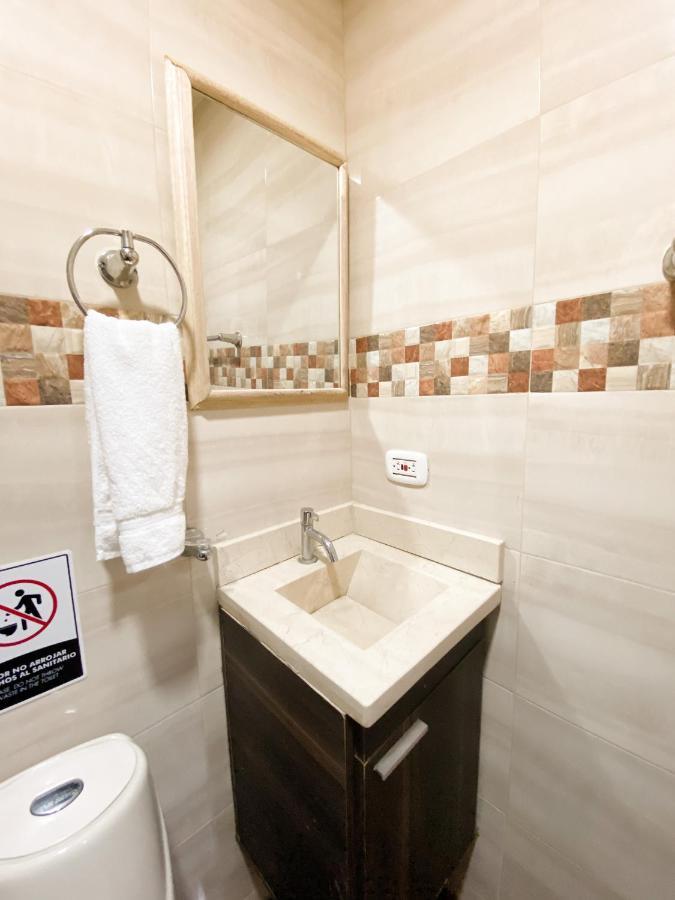 Bed and Breakfast Mansion Bahia Manga Cartagena Esterno foto