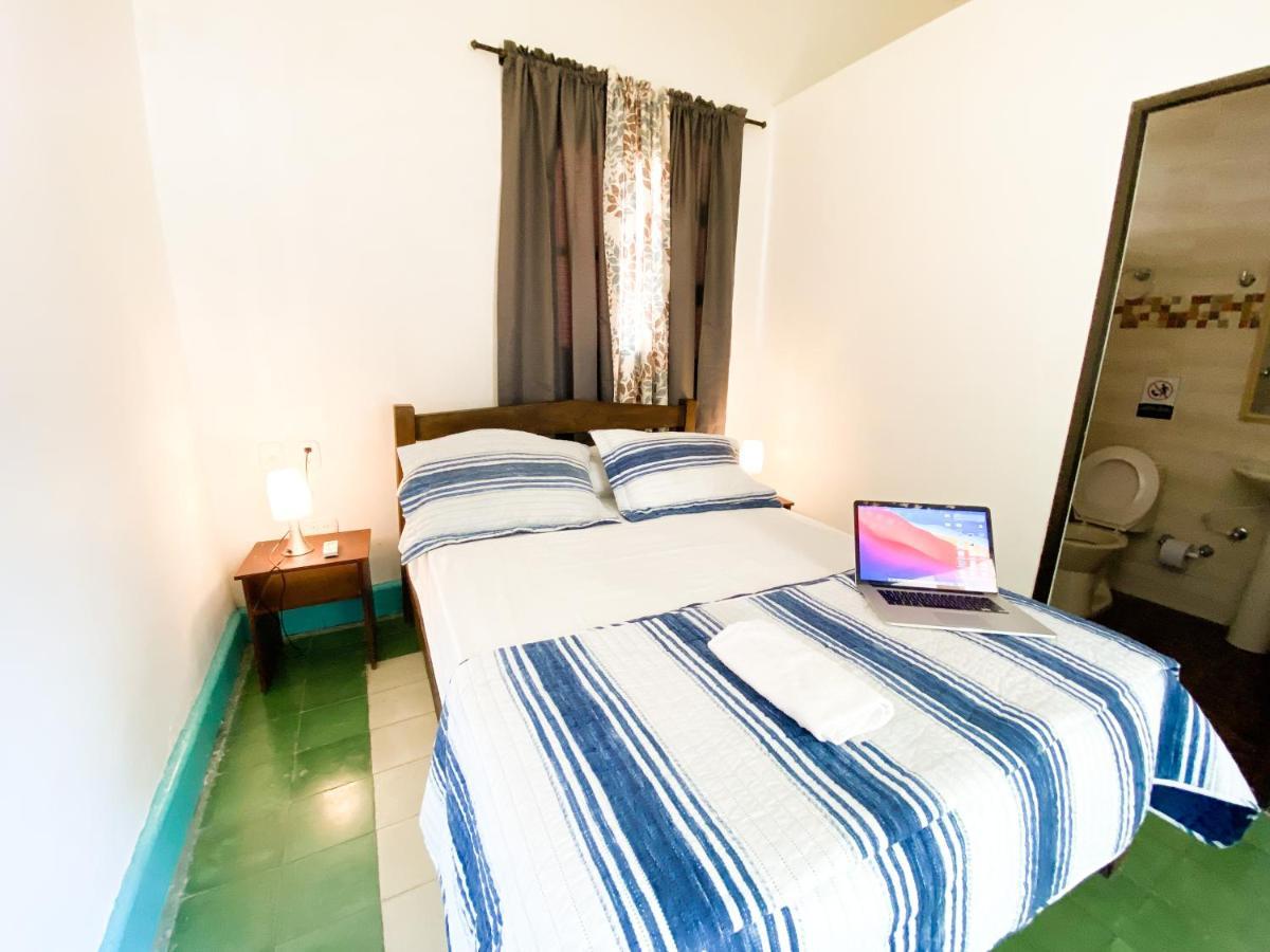 Bed and Breakfast Mansion Bahia Manga Cartagena Esterno foto