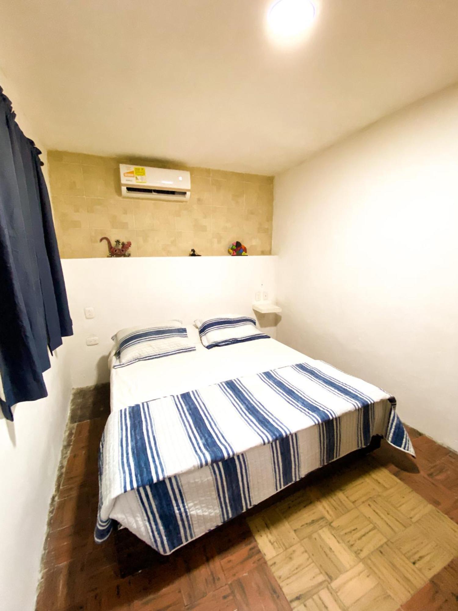 Bed and Breakfast Mansion Bahia Manga Cartagena Esterno foto