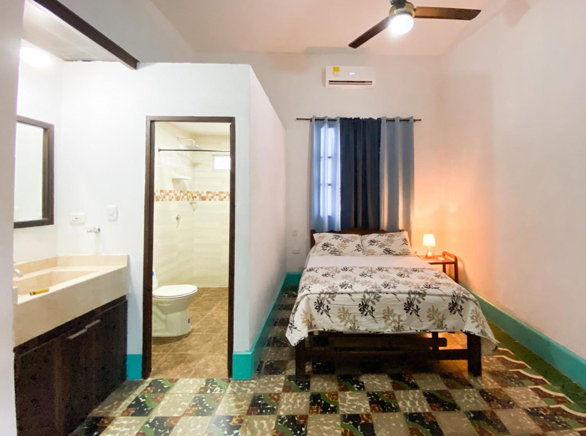 Bed and Breakfast Mansion Bahia Manga Cartagena Esterno foto